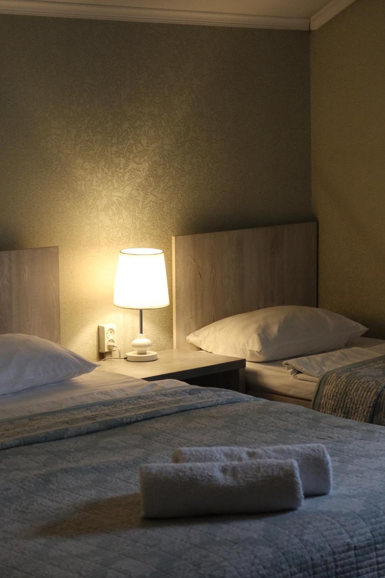 בישקק Lavitor Hotel מראה חיצוני תמונה