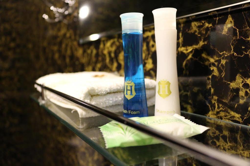 בישקק Lavitor Hotel מראה חיצוני תמונה