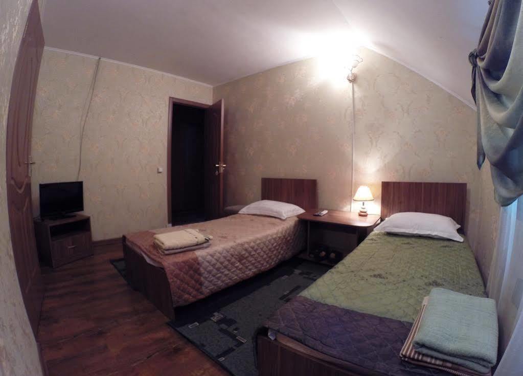 בישקק Lavitor Hotel מראה חיצוני תמונה