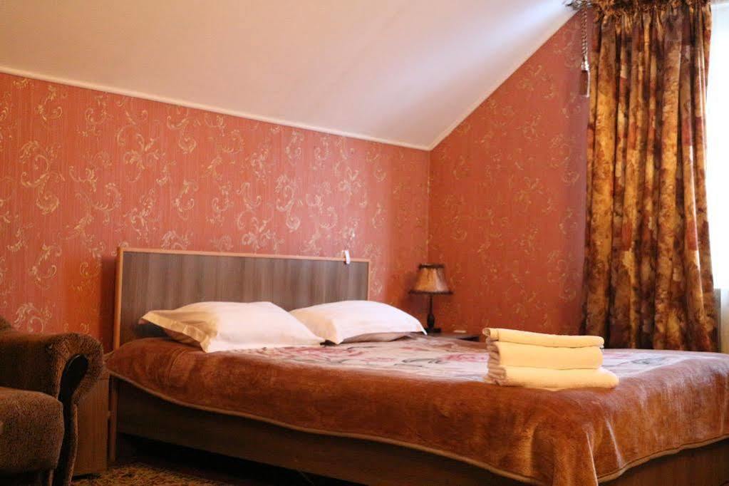 בישקק Lavitor Hotel מראה חיצוני תמונה