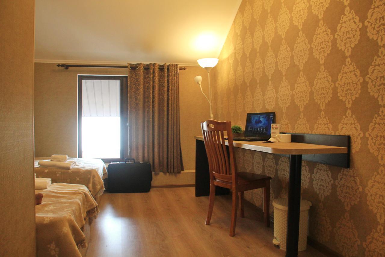 בישקק Lavitor Hotel מראה חיצוני תמונה